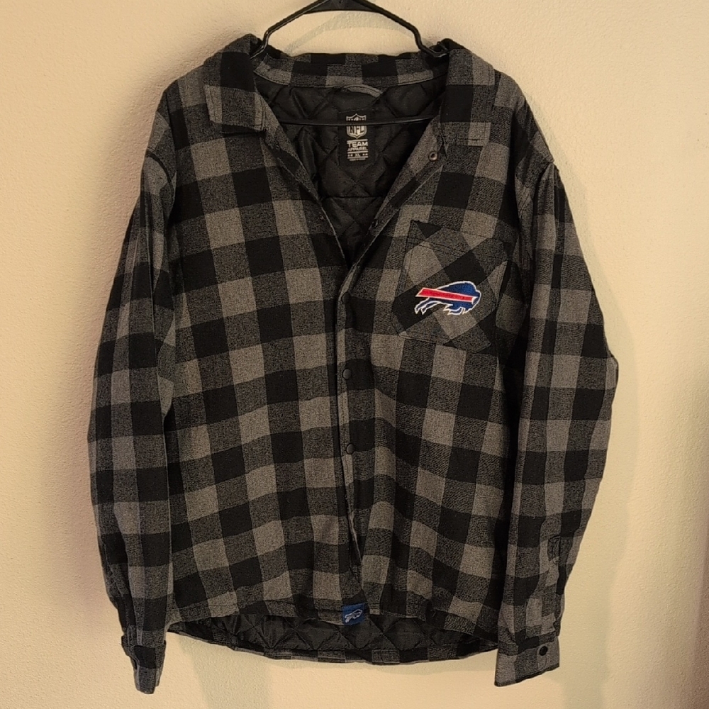 NWT NFL Black and Gray Plaid Shirt Jacket with Buffalo Bills Team Patch XL
